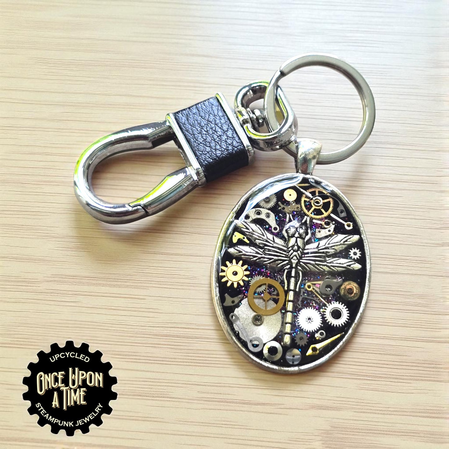 Dragonfly Oval Watch Part Keychain