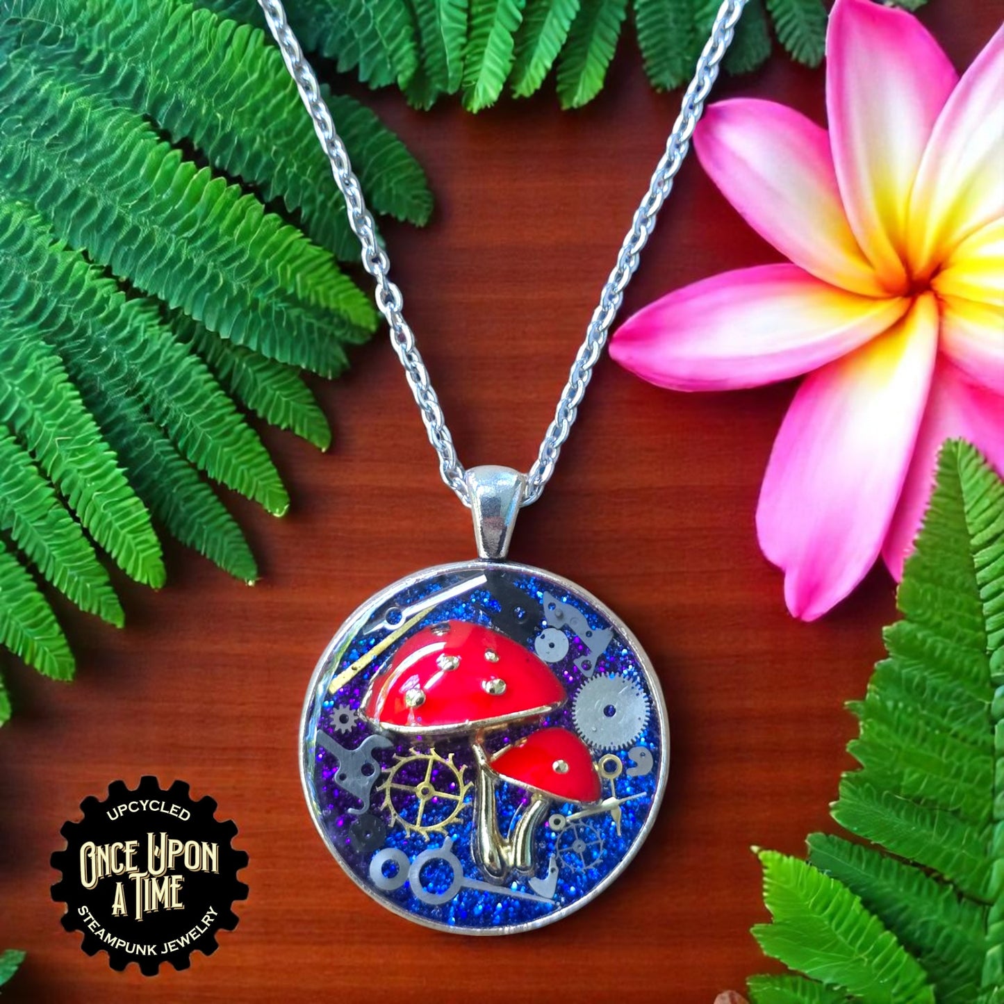 Mushroom Lg Round Watch Part Pendant