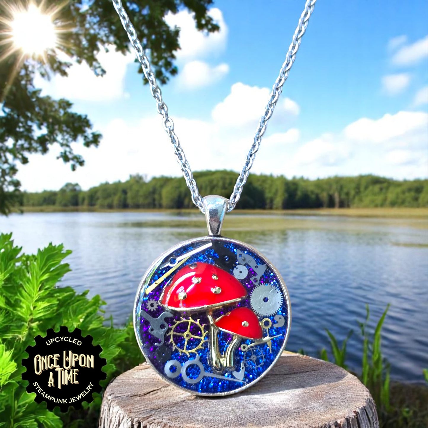 Mushroom Lg Round Watch Part Pendant