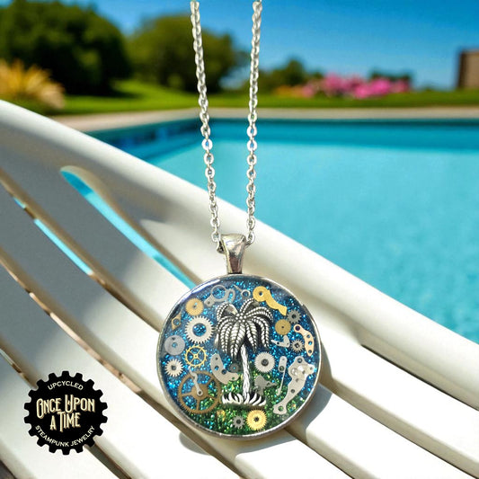 Palm Tree Large Round Watch Part Pendant