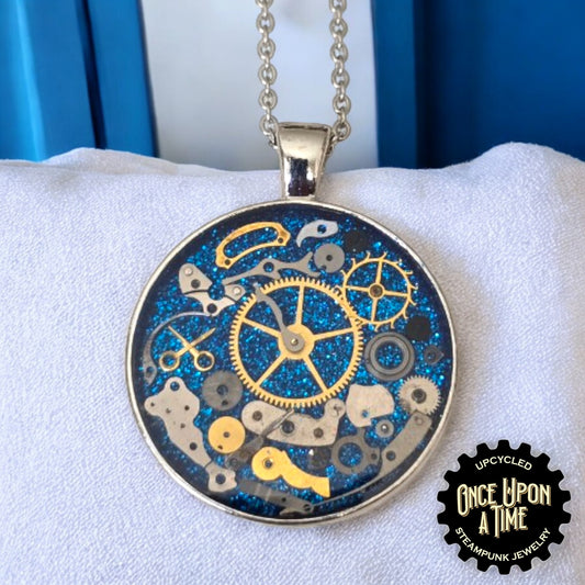 Cog Round Watch Part Pendant